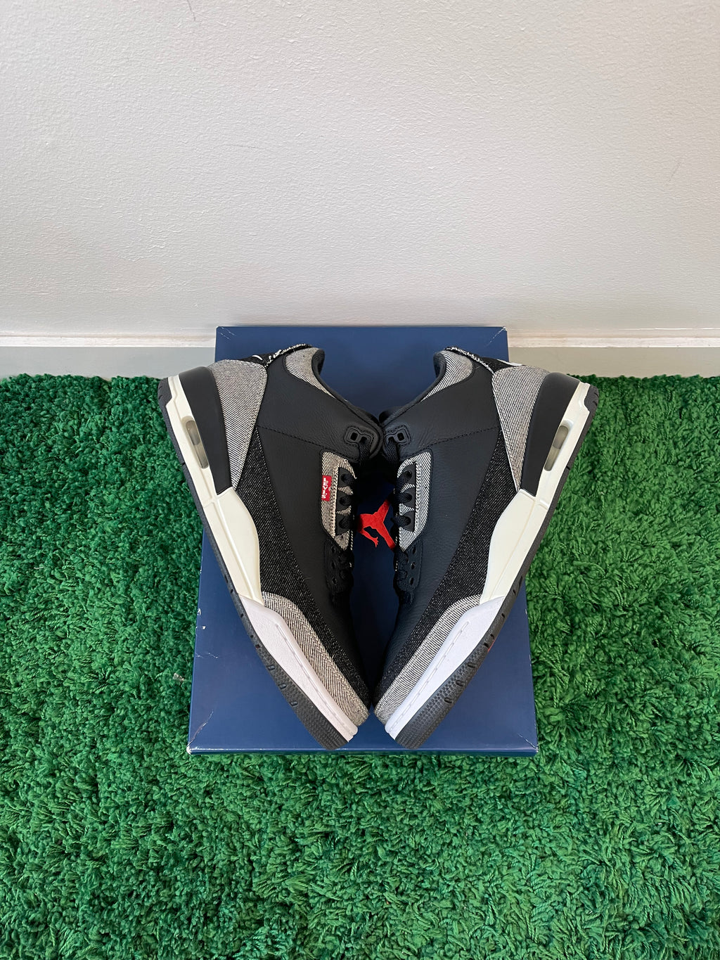 Used Jordan 3 Retro Levi’s Black (Men’s)