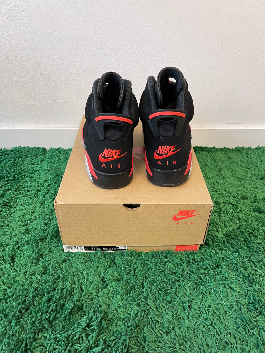 Used Jordan 6 Retro Infrared Salesman (Men’s)