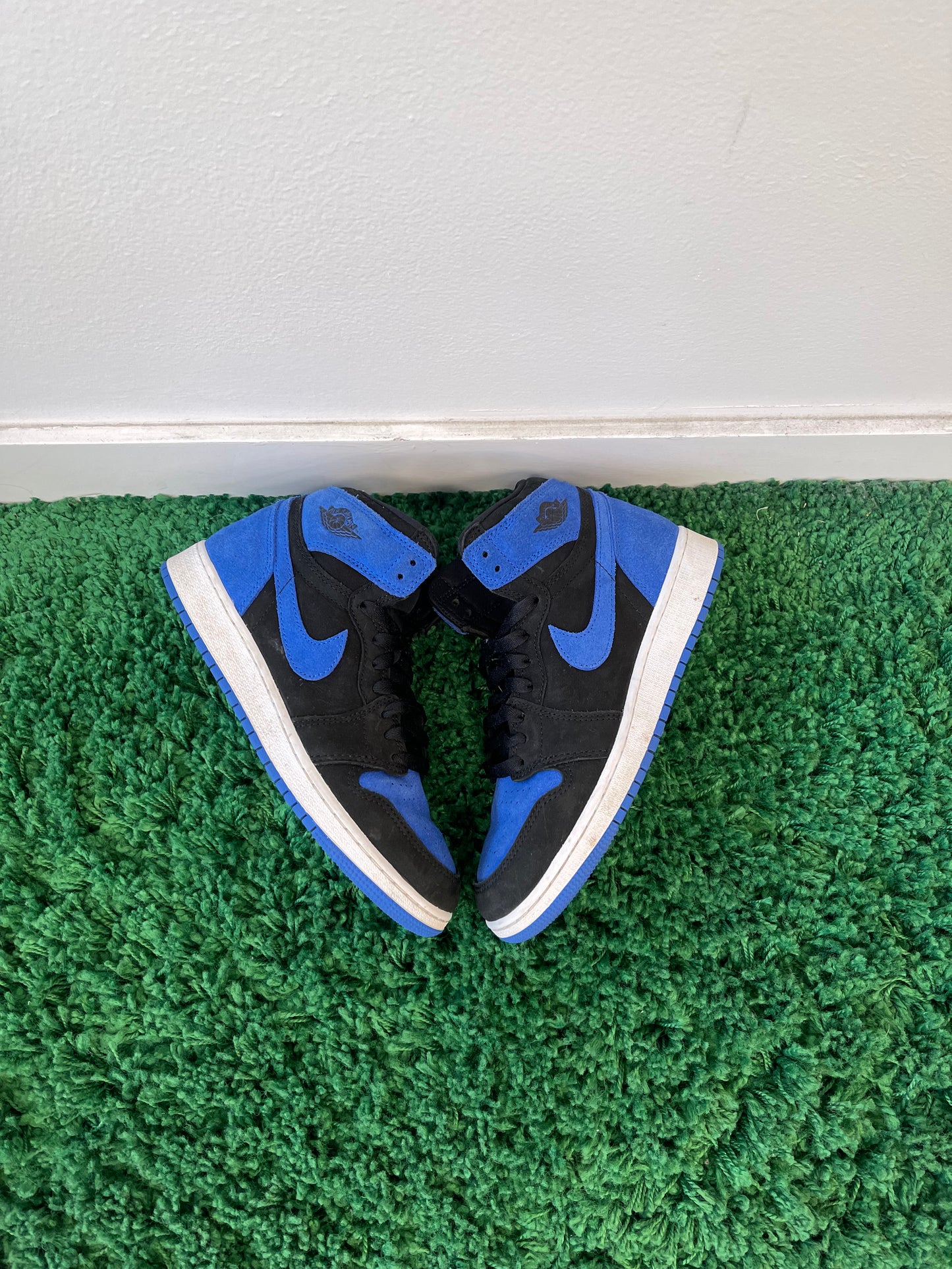 Used Jordan 1 Retro High OG Royal Reimagined (Youth)