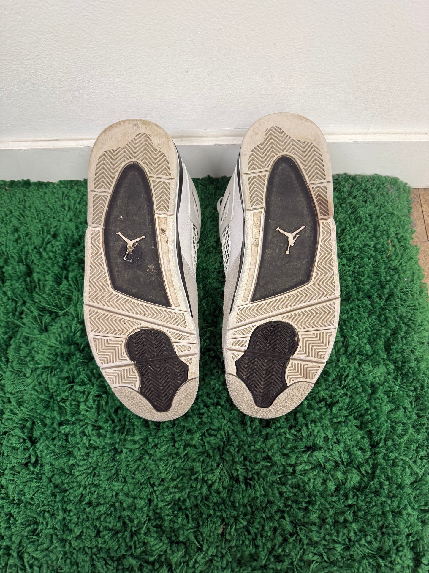 Used Jordan 4 Military Black No Box (Men’s)