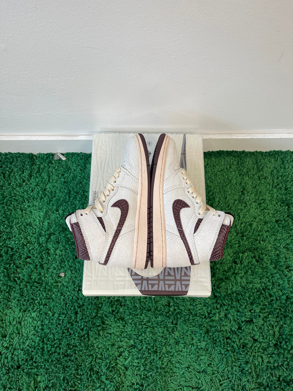 Used Jordan 1 Retro OG A Ma Maniére (Men’s)