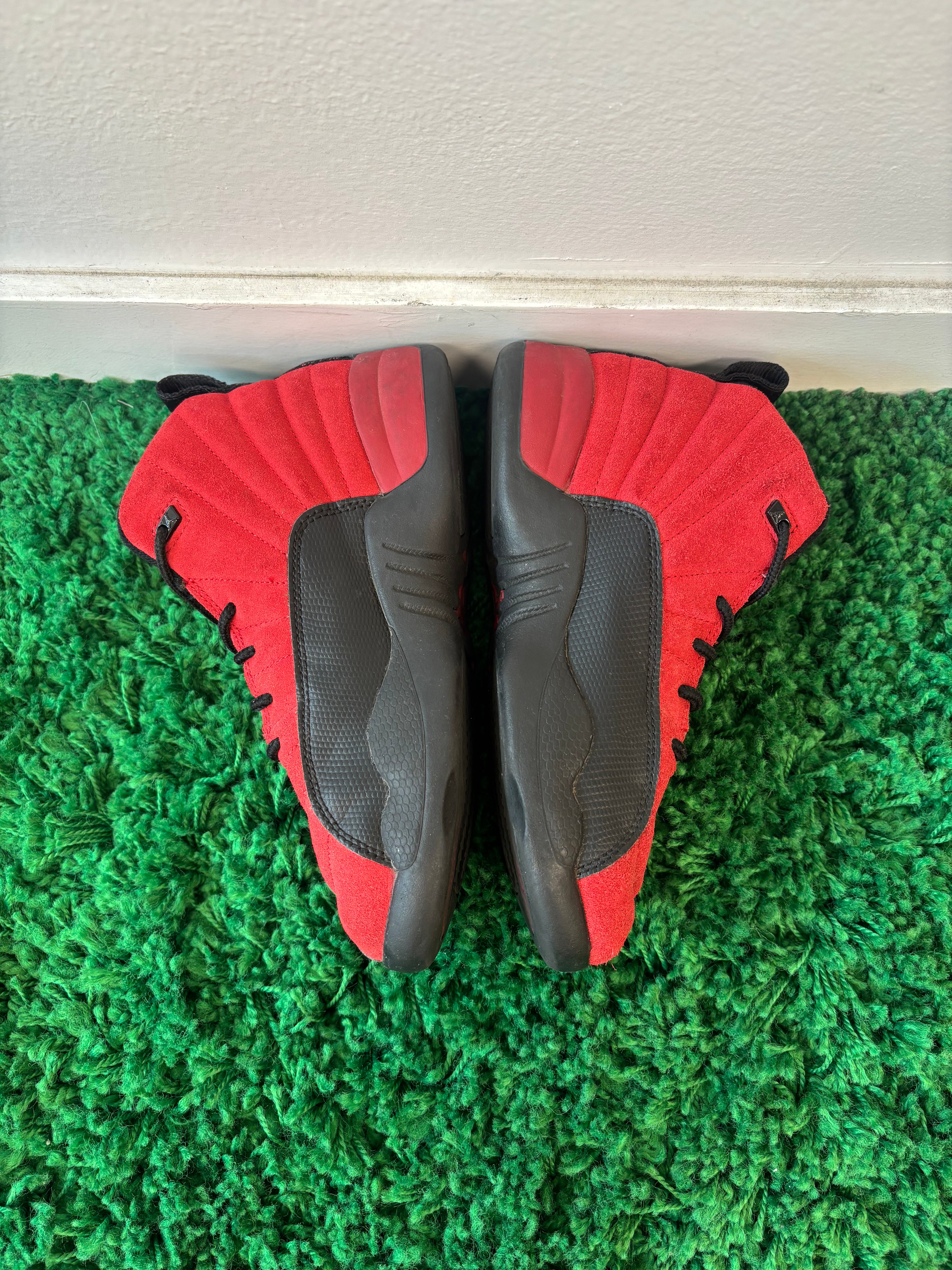 Used Jordan 12 Retro Reverse Flu Game (PS)