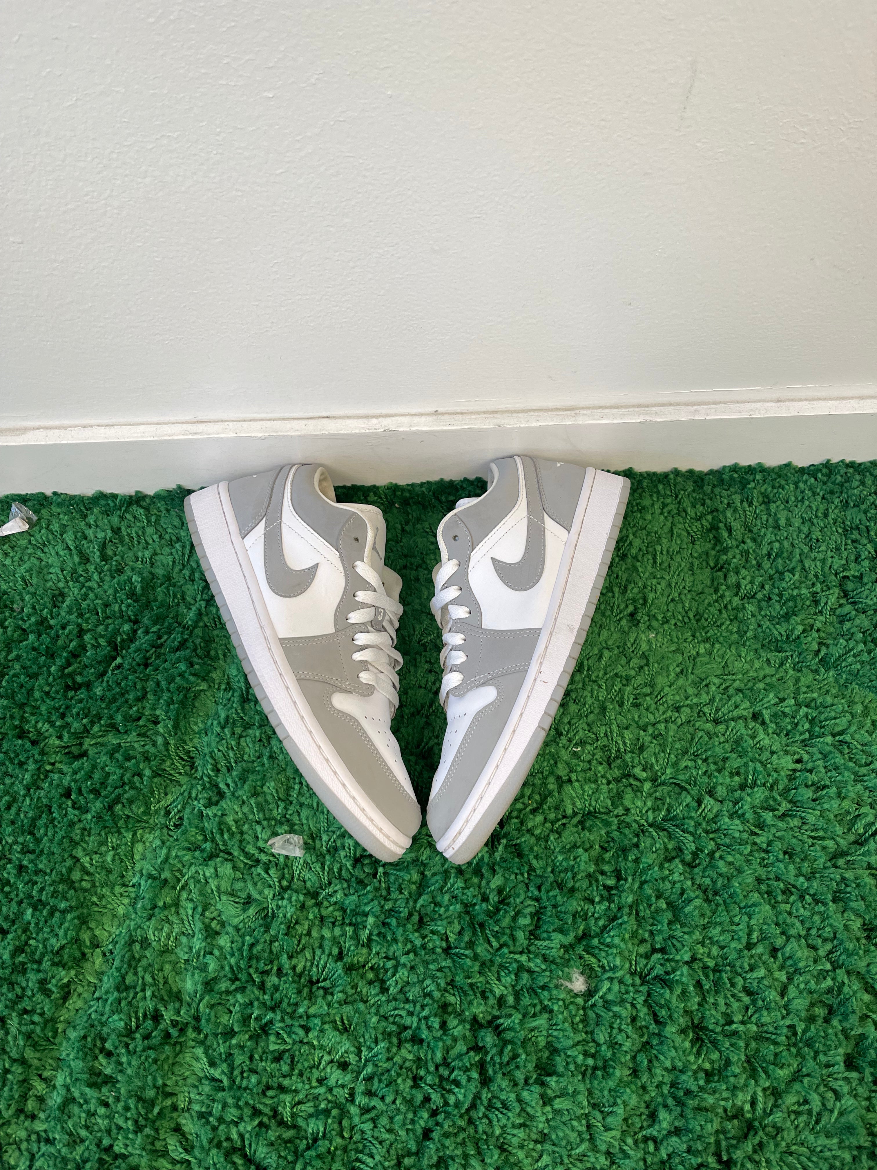 Used Jordan 1 Low Wolf Grey (Women’s)