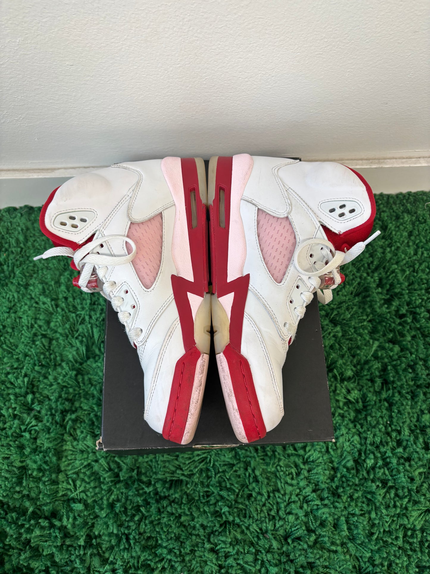 Used Jordan 5 Retro White Pink Red (Youth)