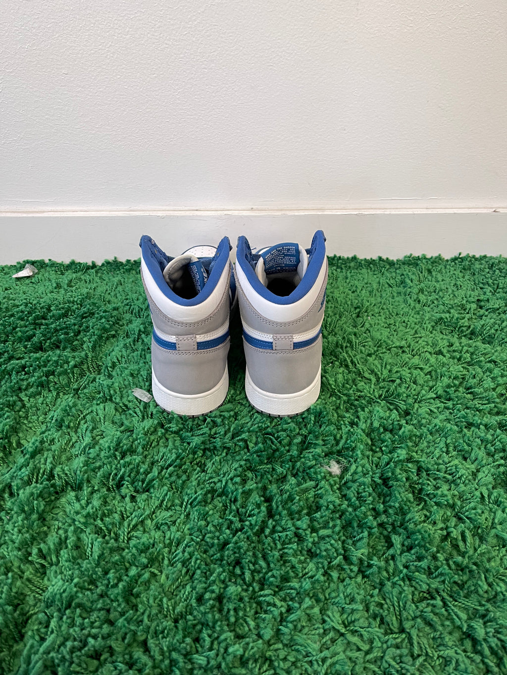 Used Jordan 1 Retro High OG True Blue (Youth)