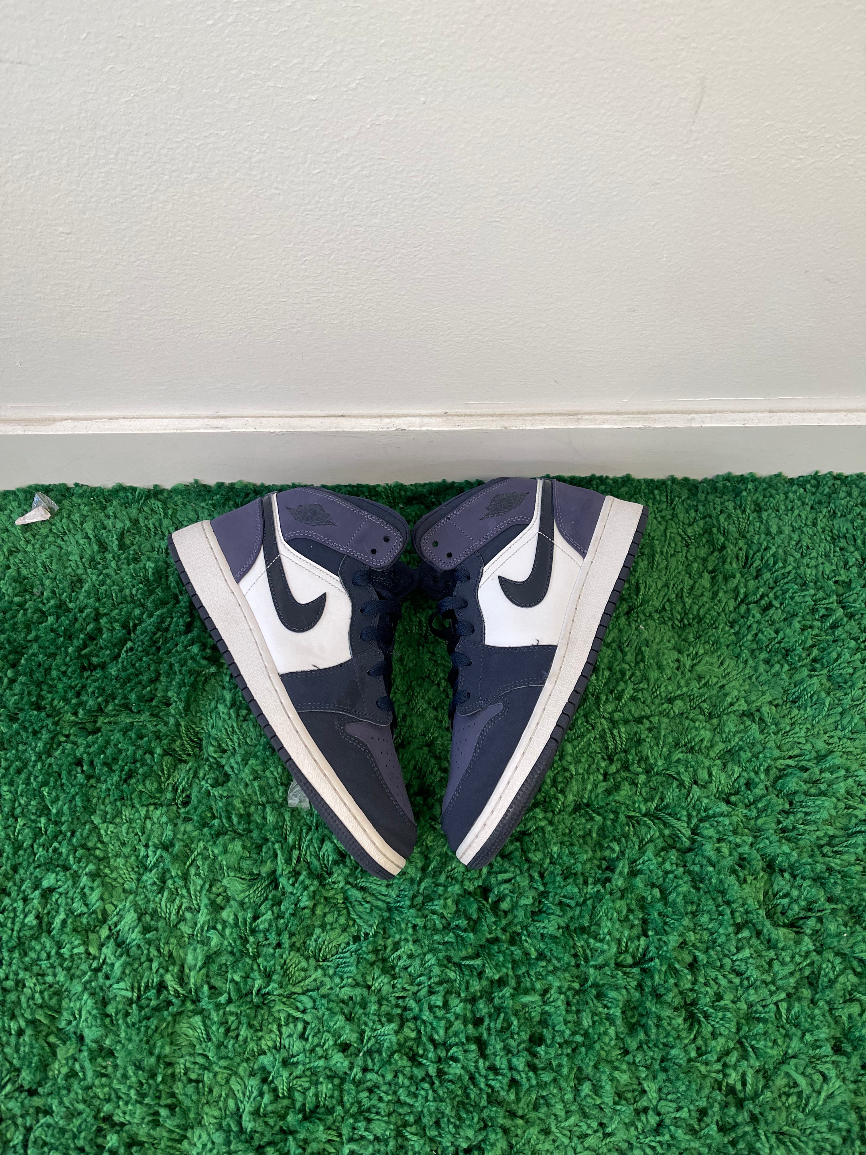 Used Jordan 1 Mid Sanded Purple (Youth)