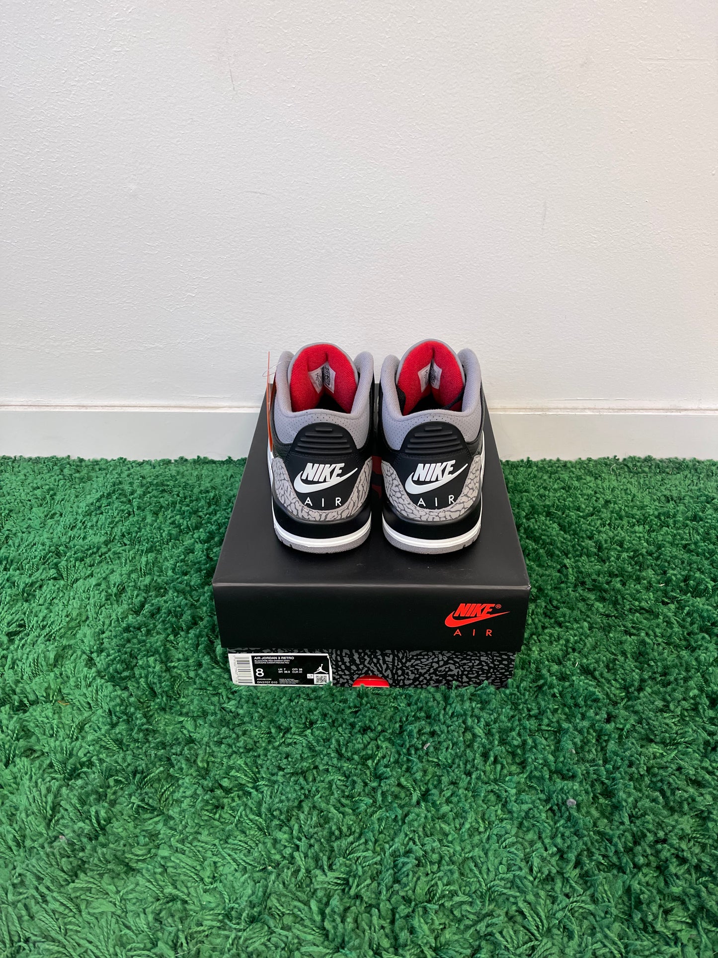 Used Jordan 3 Retro OG Black Cement 2024 (Men’s)