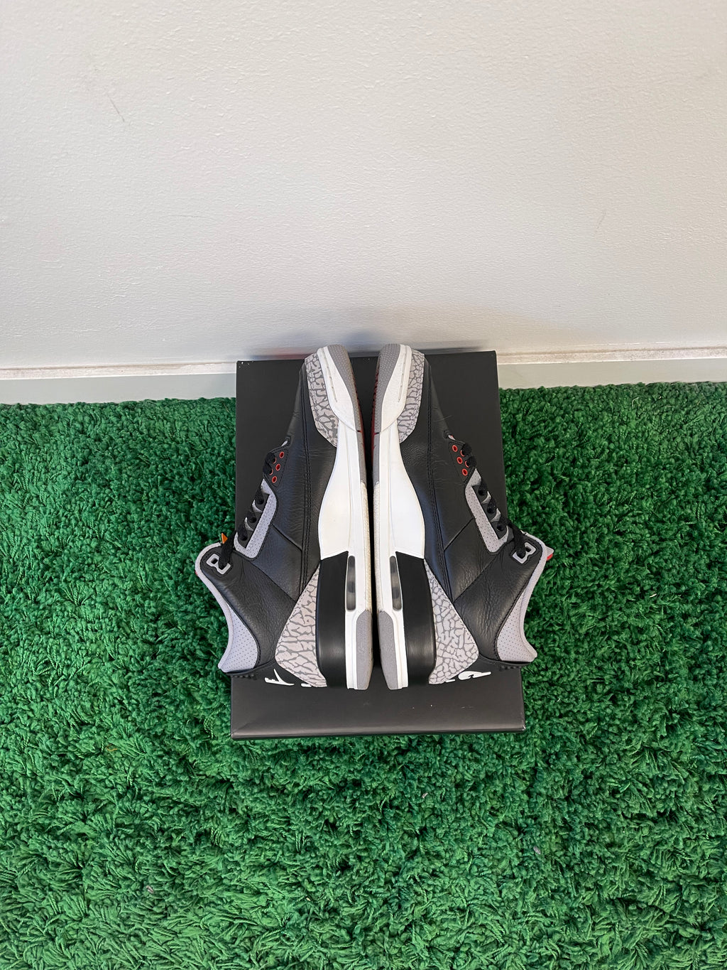 Used Jordan 3 Retro OG Black Cement 2024 (Men’s)