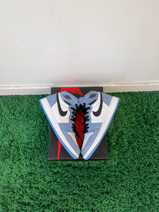 Used Jordan 1 Retro High University Blue (Youth)