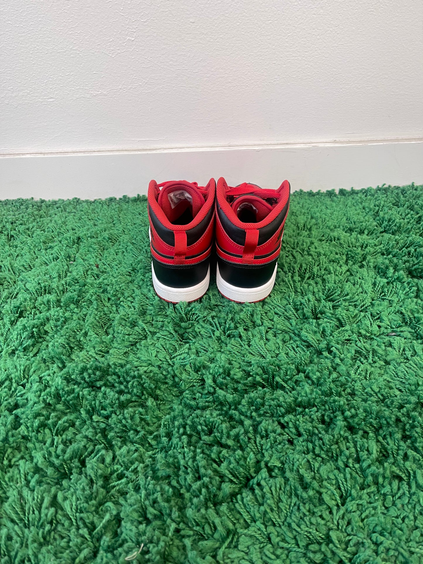 Used Jordan 1 Mid Alternate Bred 2022 (PS)