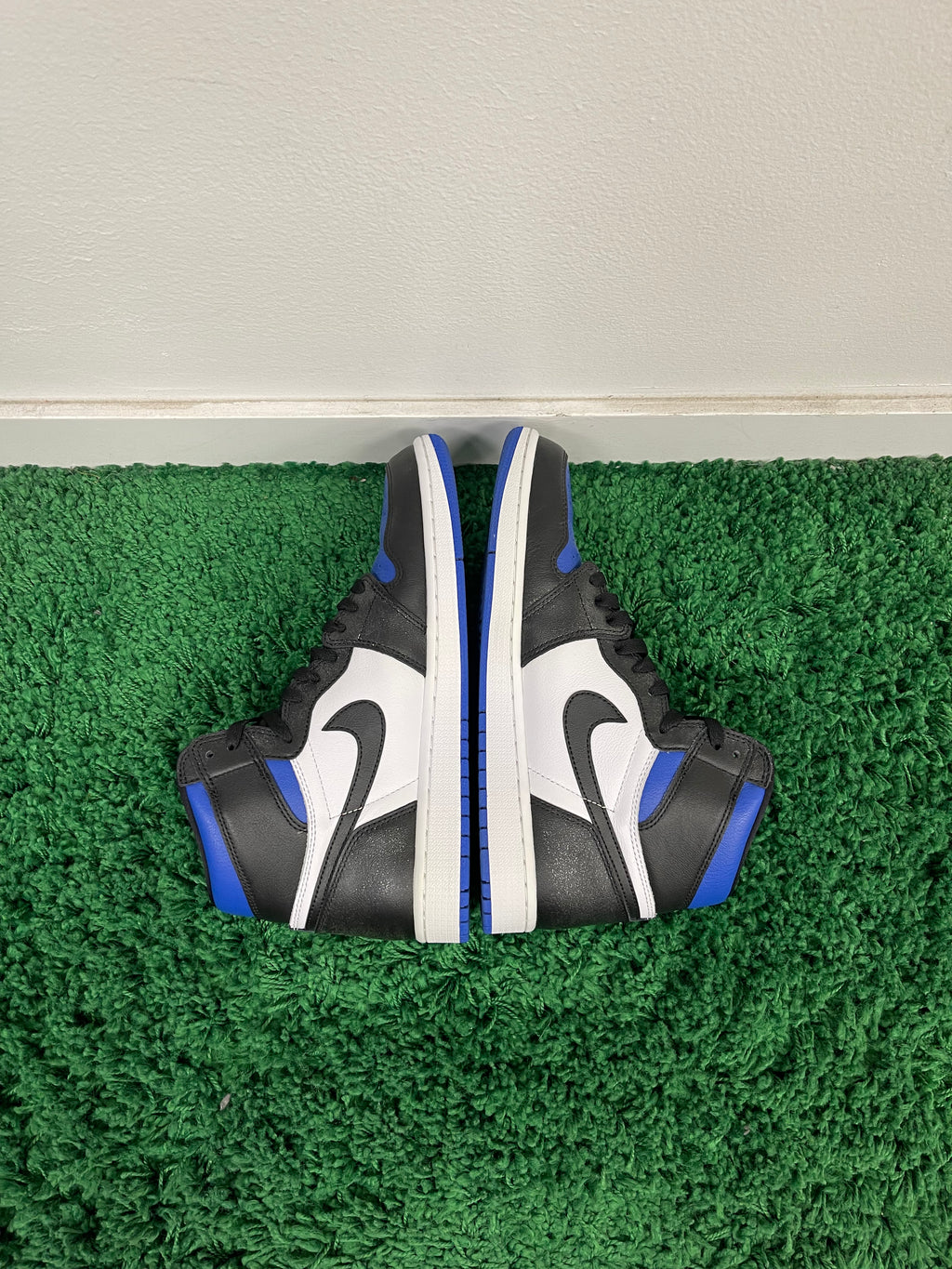 Used Jordan 1 Retro High Royal Toe (Men’s)