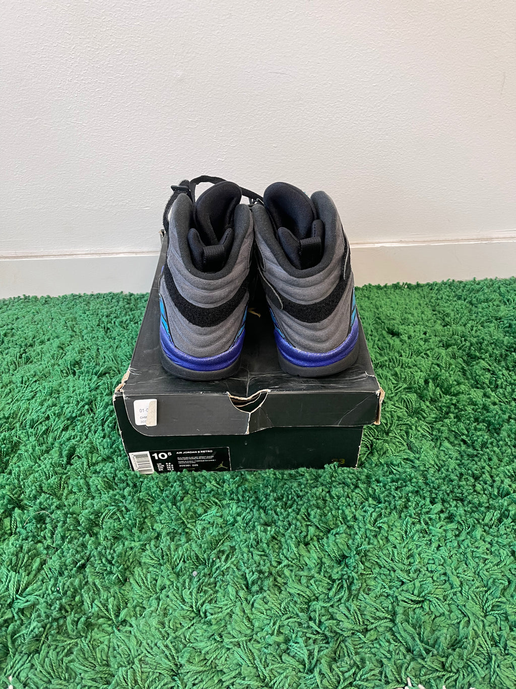 Used Jordan 8 Retro Aqua 2015 (Men’s)