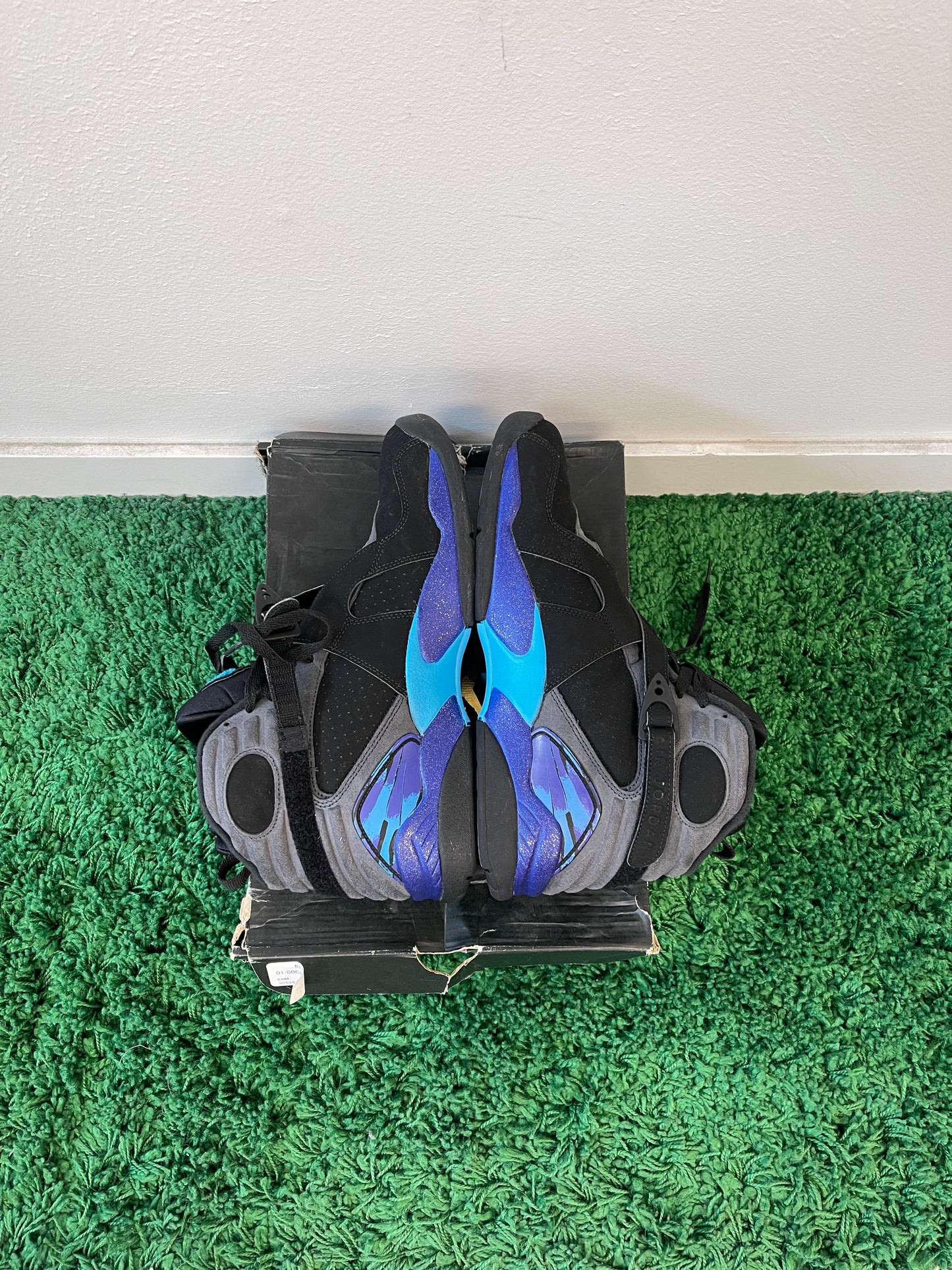 Used Jordan 8 Retro Aqua 2015 (Men’s)
