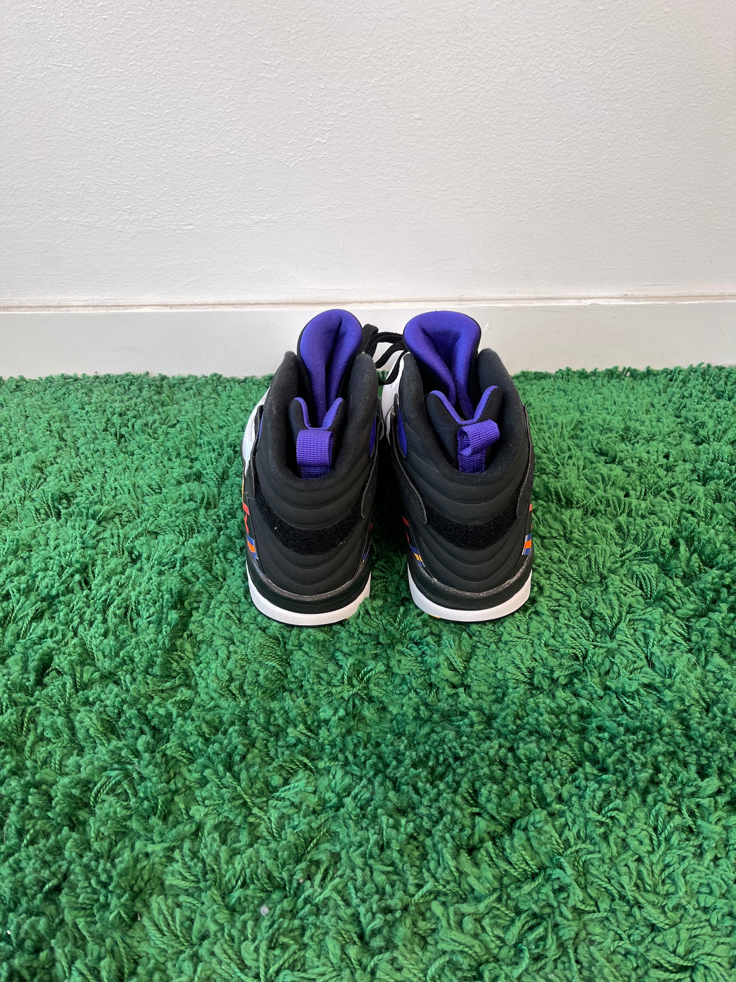 Used Jordan 8 Retro Three Peat (Men’s)