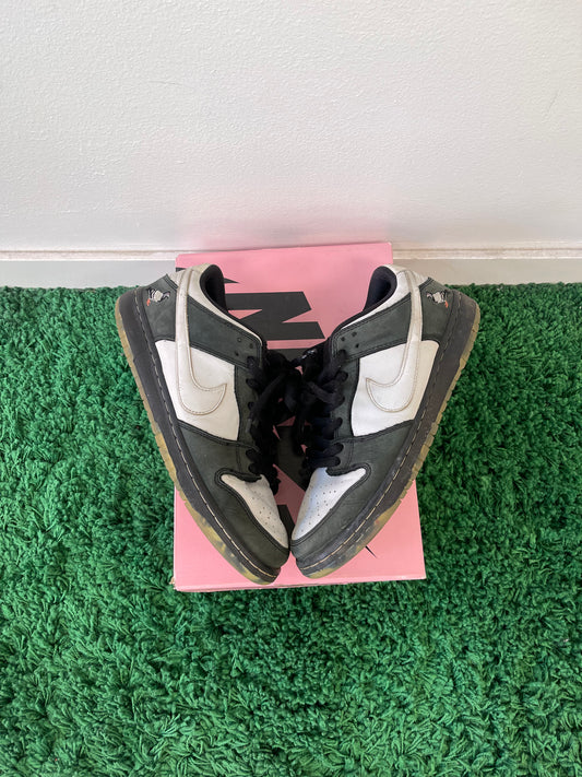 Used Nike SB Dunk Low Staple Panda Pigeon (Men’s)