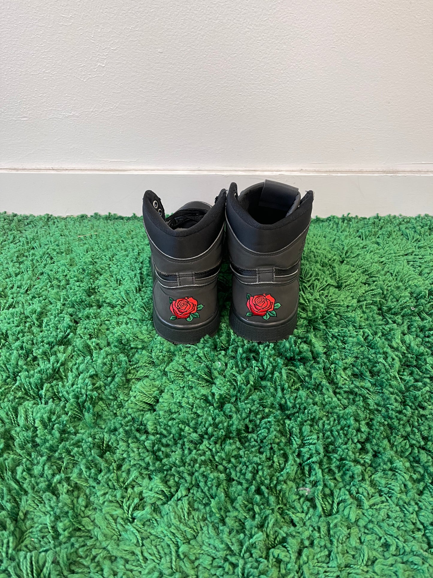 Used Jordan 1 Retro High Rox Brown (Women’s)