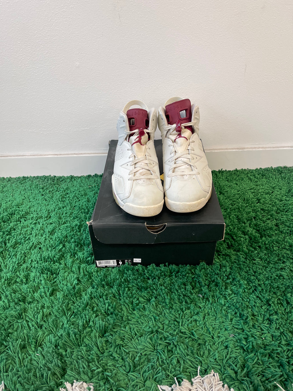 Used Jordan 6 Retro Maroon 2015 (Men’s)