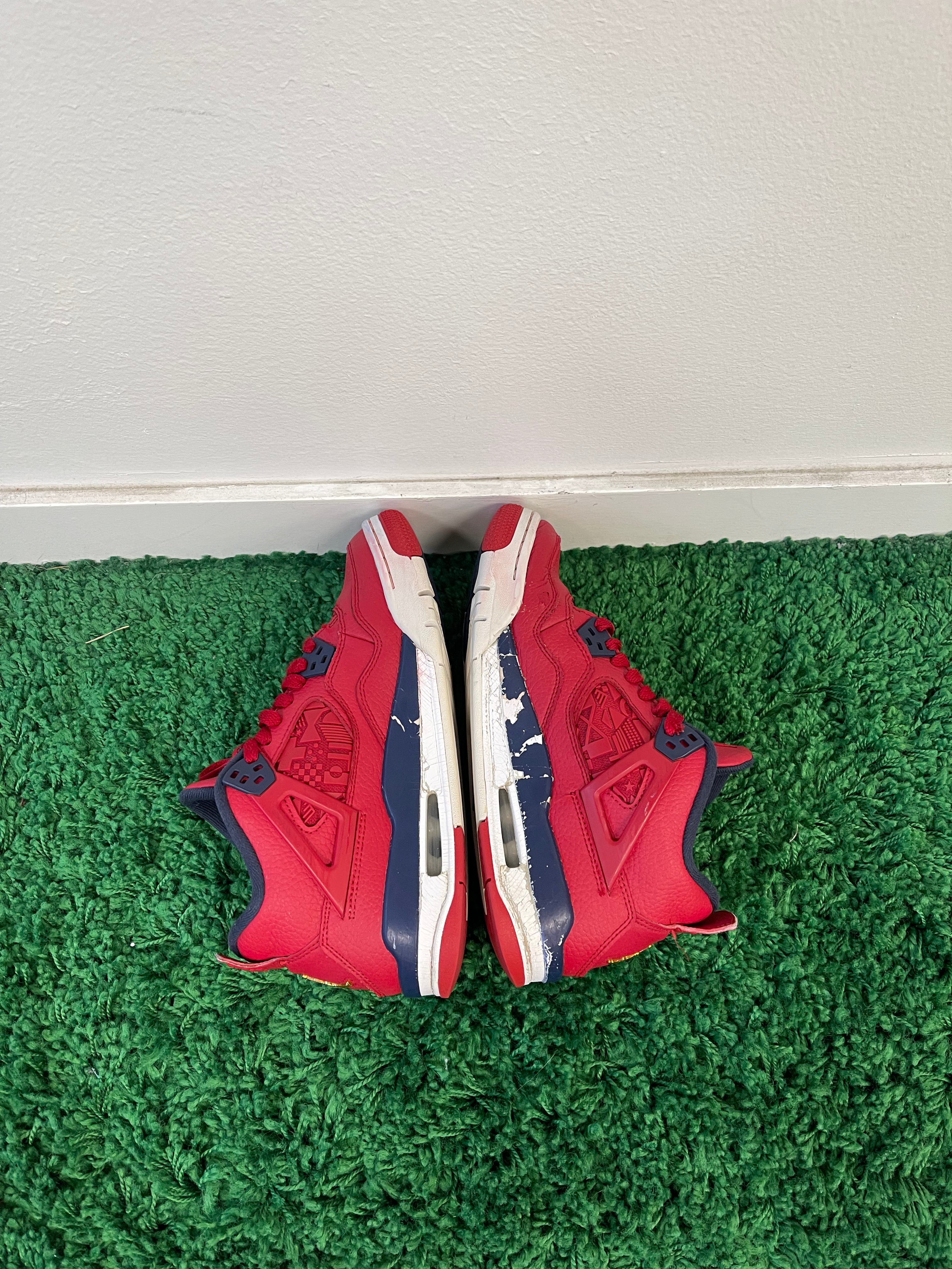 Used Jordan 4 Retro FIBA 2019 (Youth)