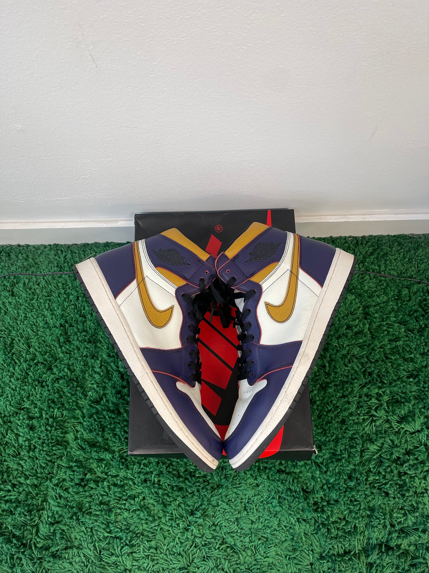 Used Jordan 1 Retro High OG Defiant SB LA to Chicago (Men’s)