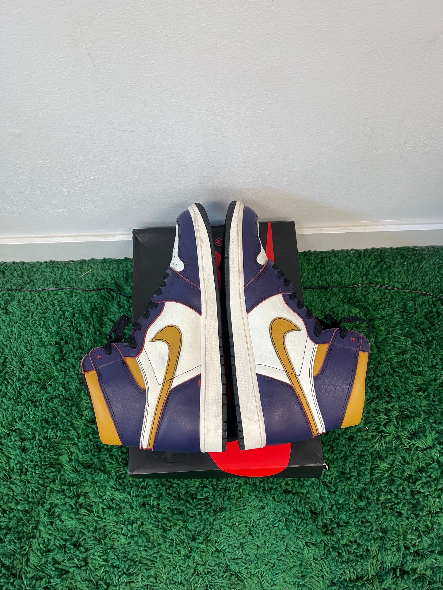 Used Jordan 1 Retro High OG Defiant SB LA to Chicago (Men’s)