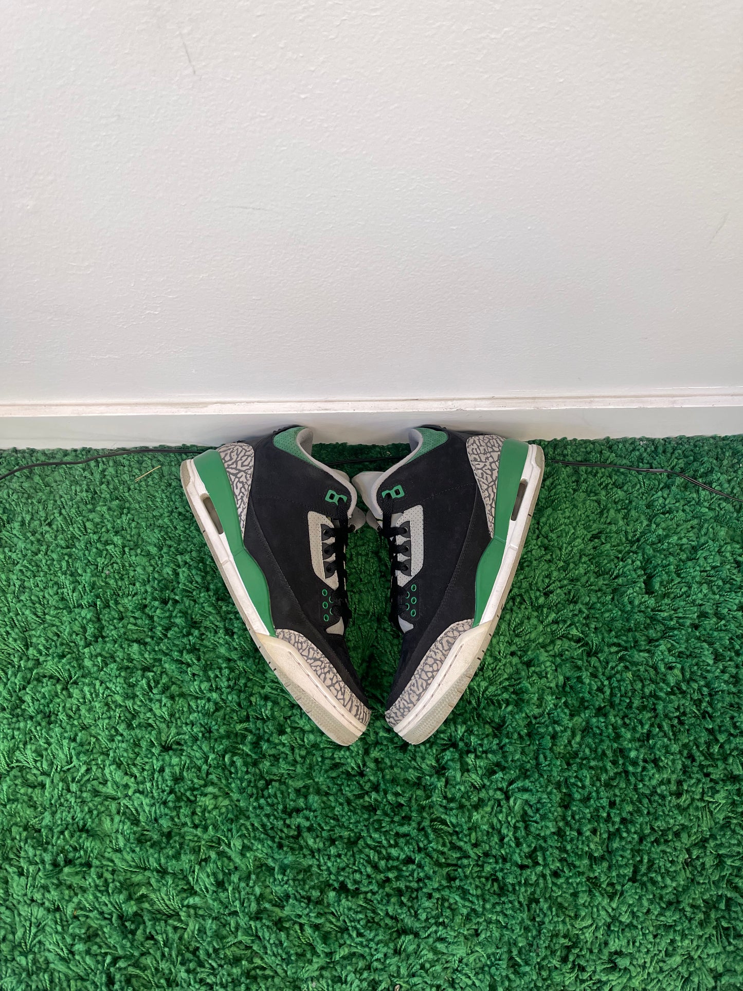Used Jordan 3 Retro Pine Green (Men’s)
