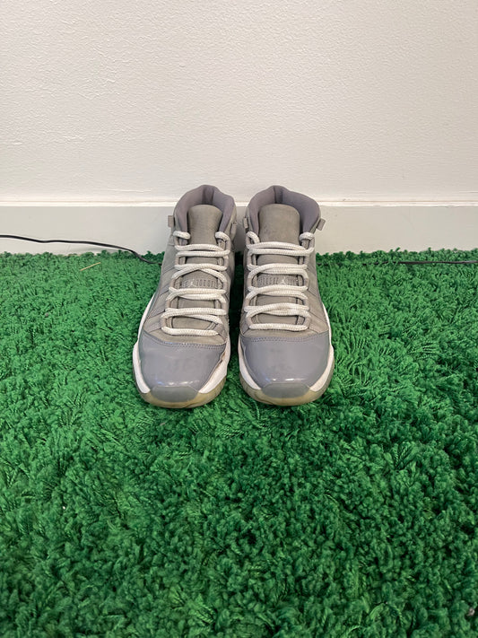 Used Jordan 11 Retro Cool Grey 2021 (Youth)