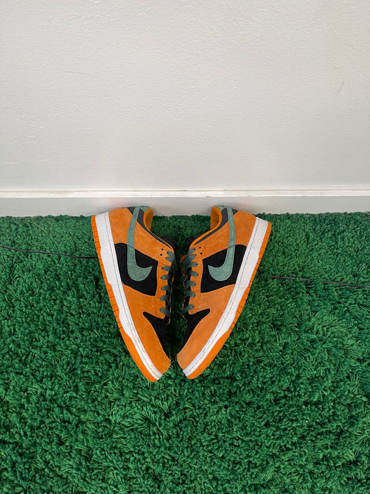 Used Nike Dunk Low Ceramic (Men’s)