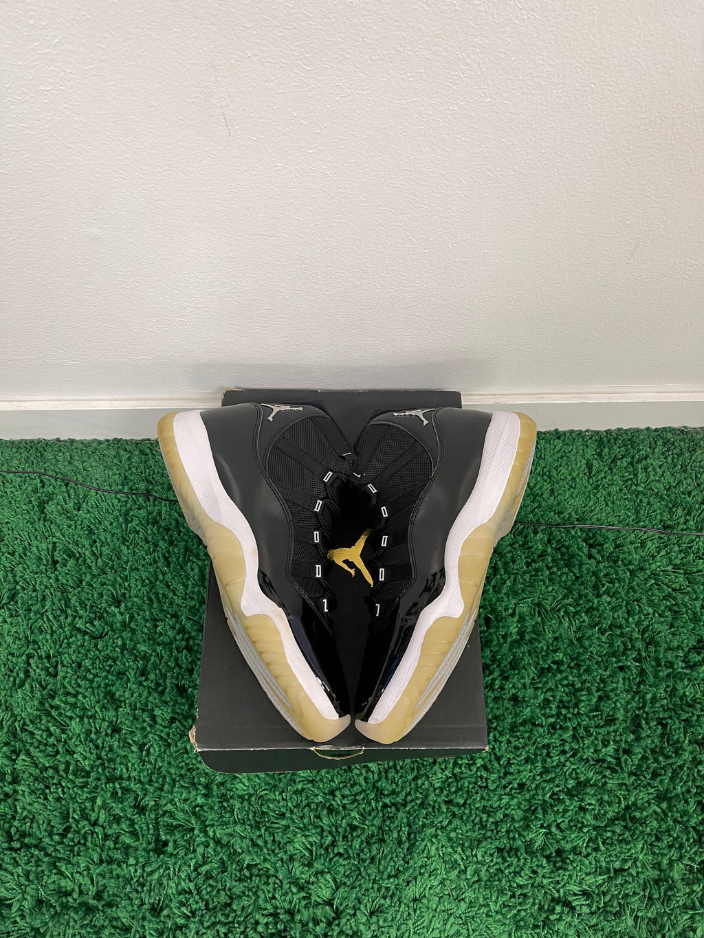 Used Jordan 11 Retro Jubilee (Men’s)