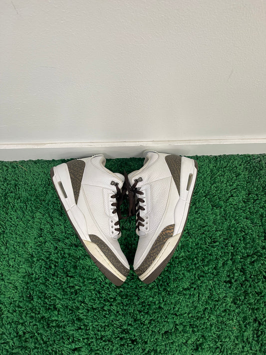 Used Jordan 3 Retro Mocha 2018 (Men’s)
