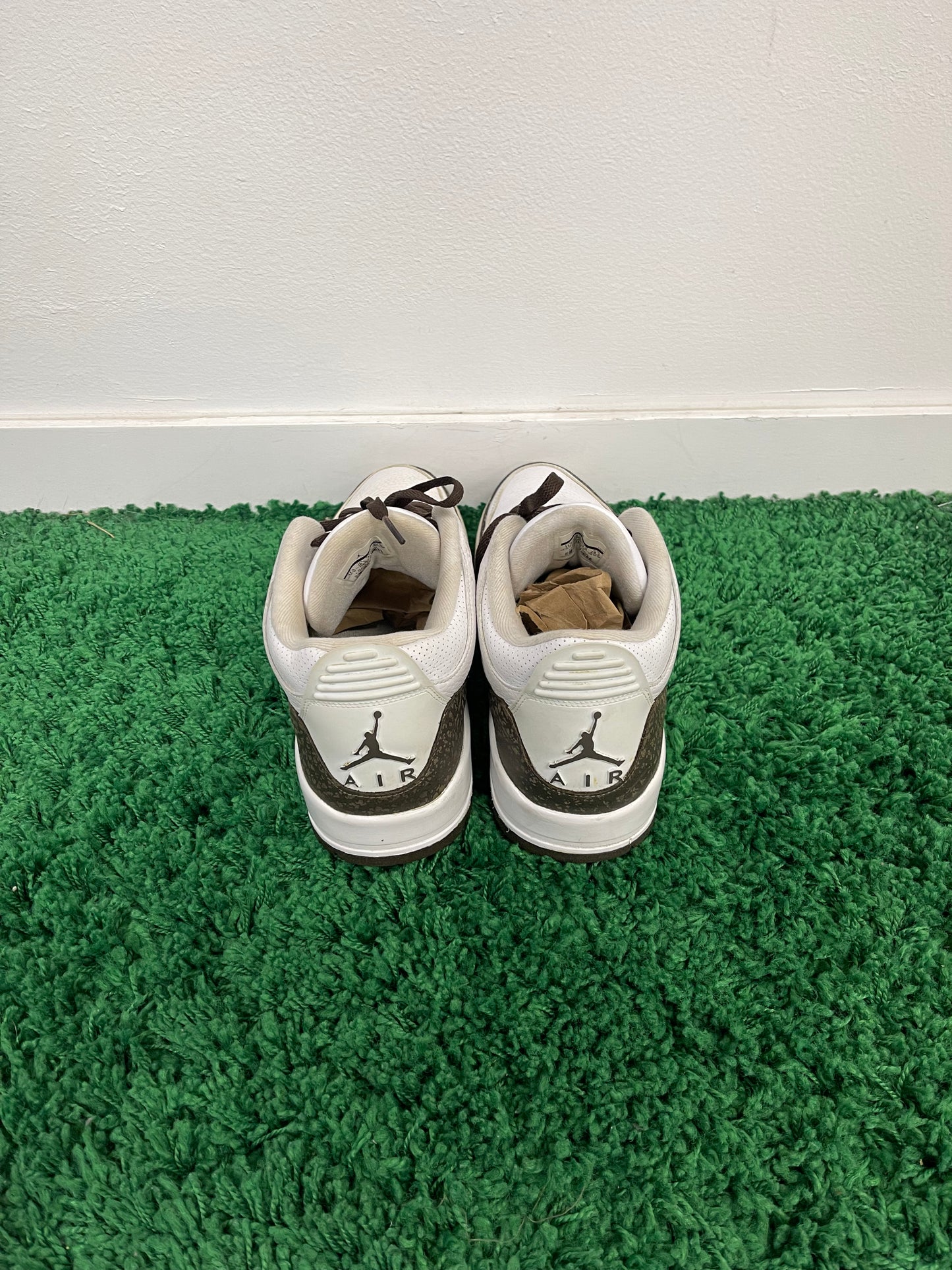 Used Jordan 3 Retro Mocha 2018 (Men’s)