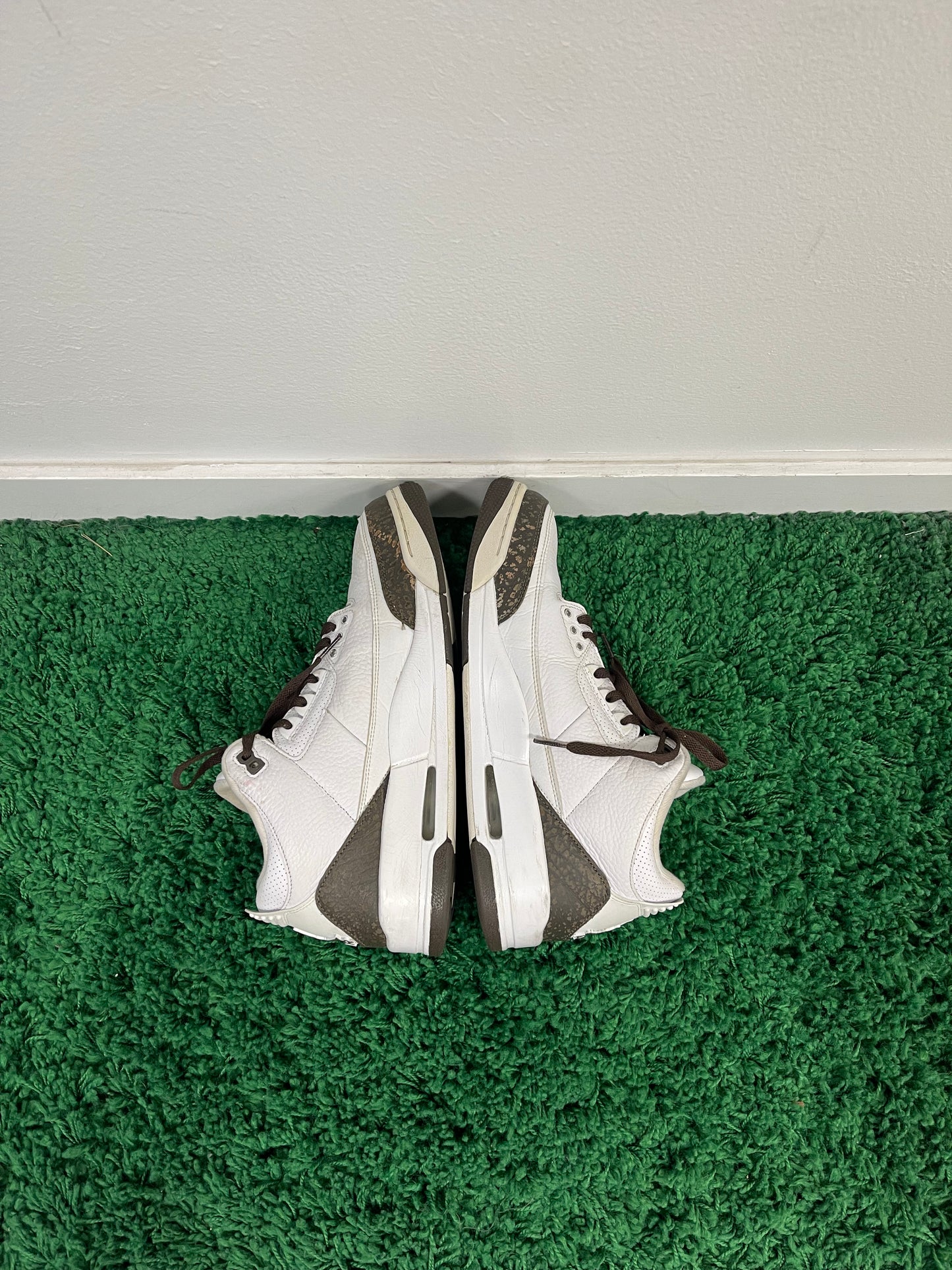 Used Jordan 3 Retro Mocha 2018 (Men’s)