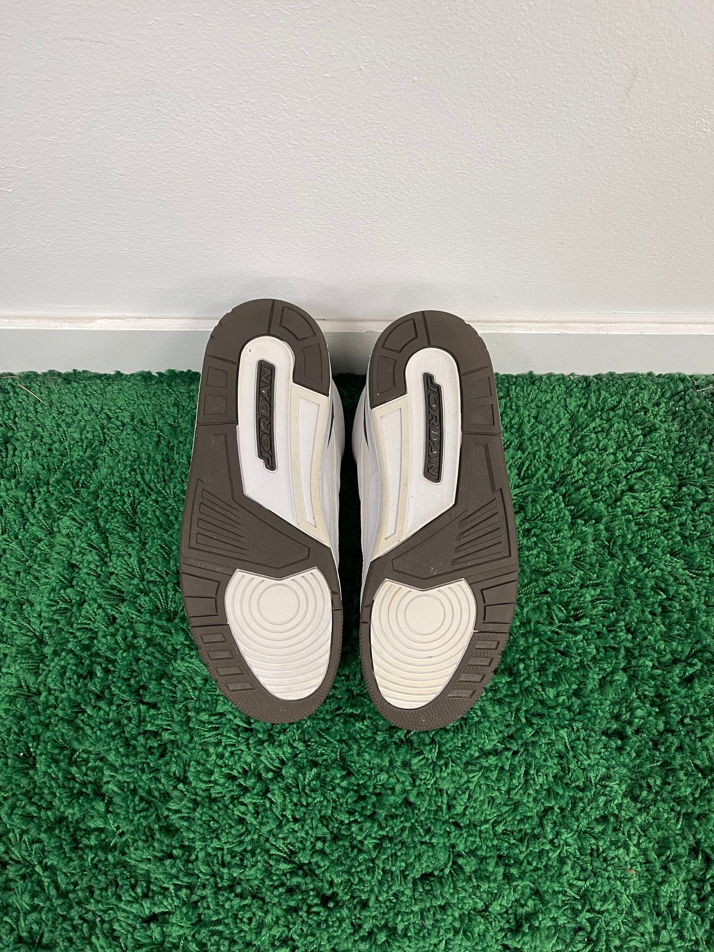 Used Jordan 3 Retro Mocha 2018 (Men’s)