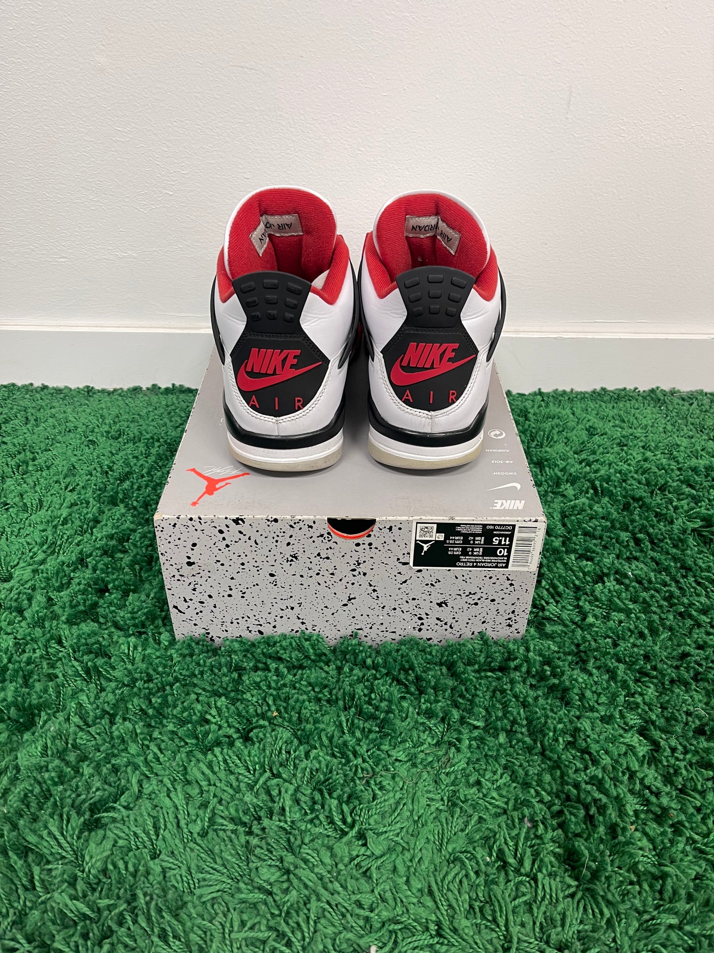 Used Jordan 4 Retro Fire Red 2020