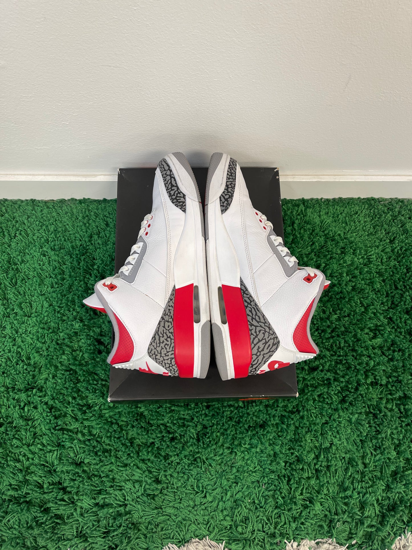 Used Jordan 3 Retro Fire Red (Men’s)