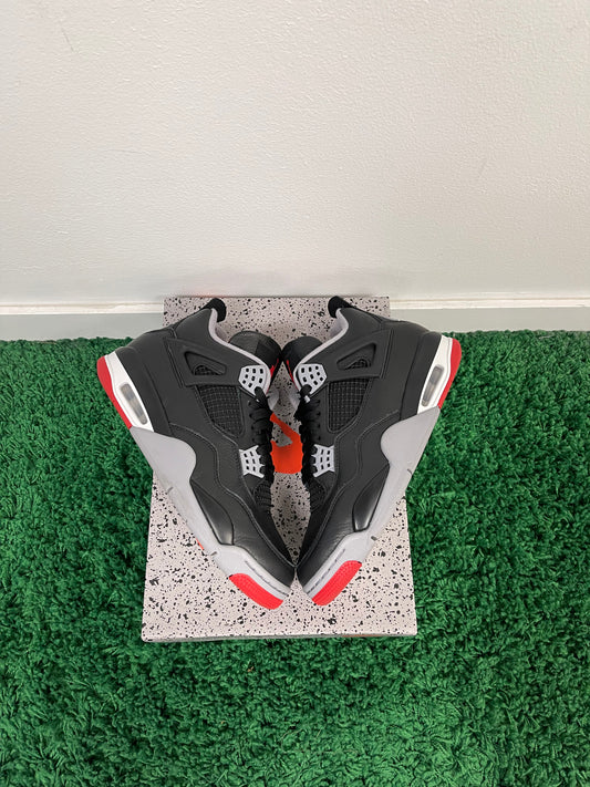 Used Jordan 4 Retro Bred Reimagined (Men’s)