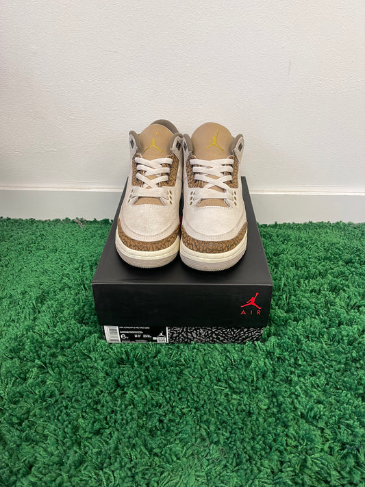 Used Jordan 3 Retro Palomino (Youth)