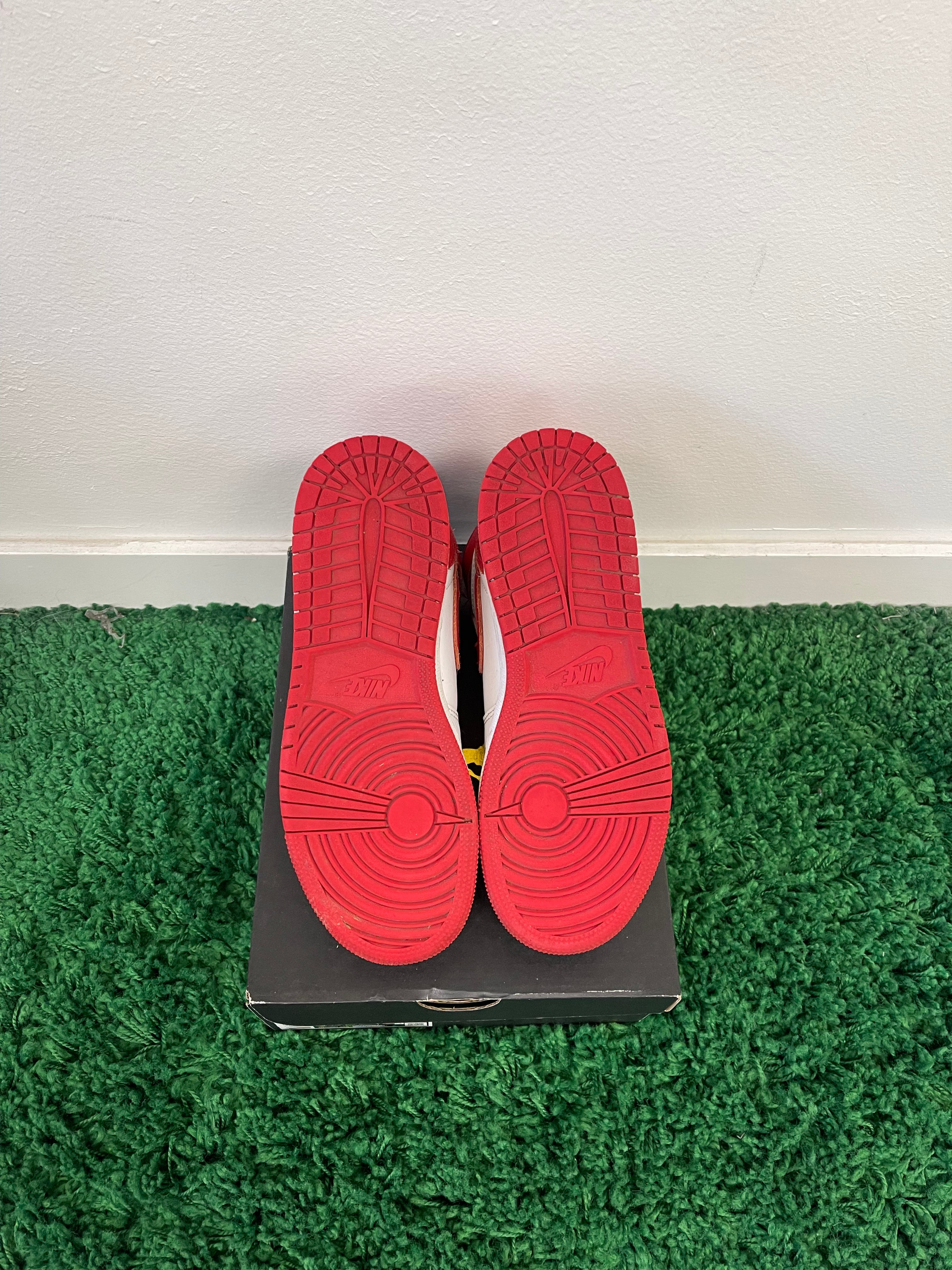 Used Jordan 1 Retro High OG Heritage (Youth)