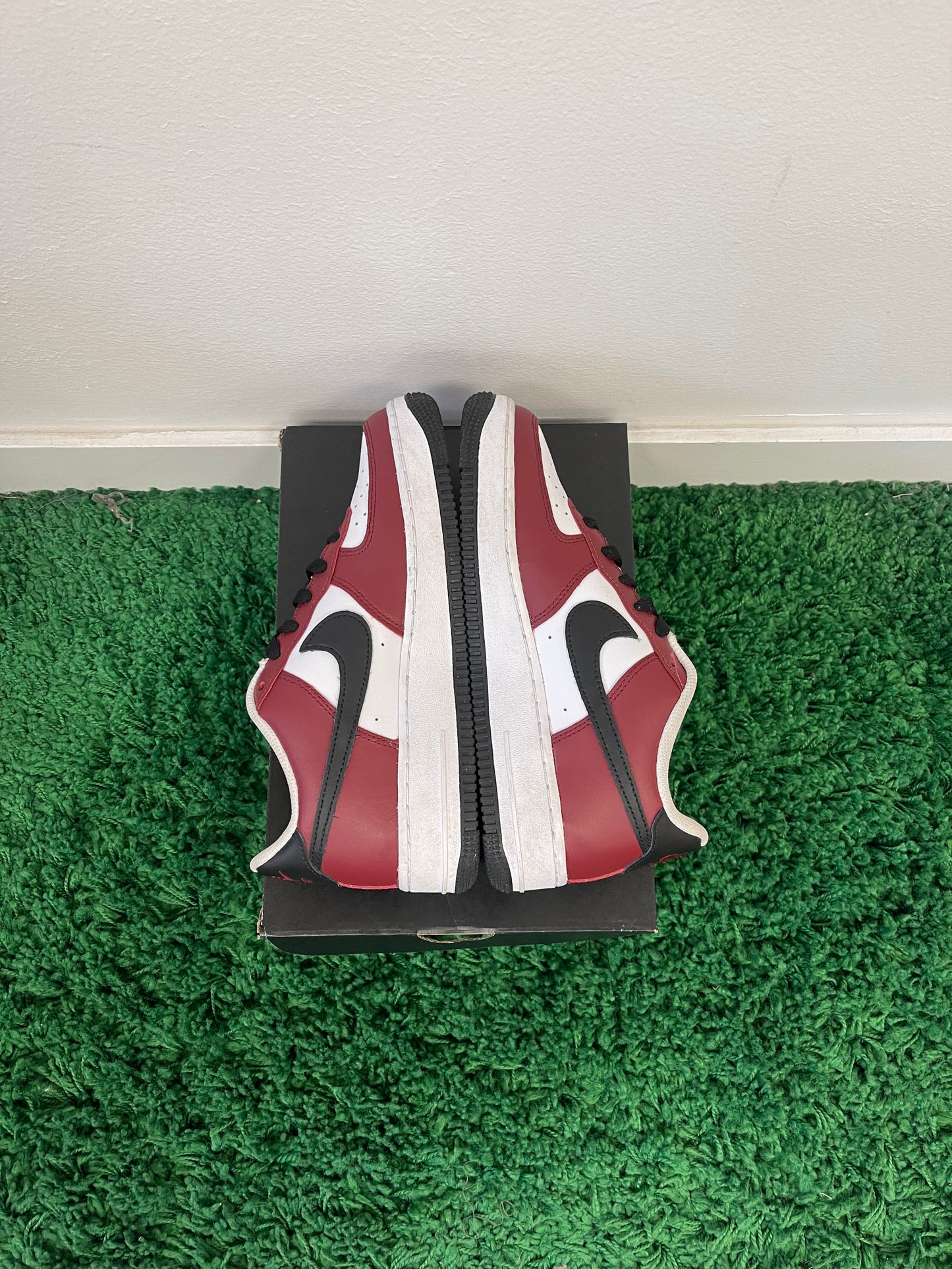 Used Nike AF1 Low LV8 Team Red (Youth)