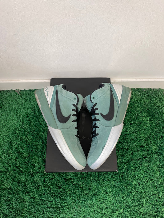 Used Nike Kobe 4 Protro Girl Dad (Men’s)