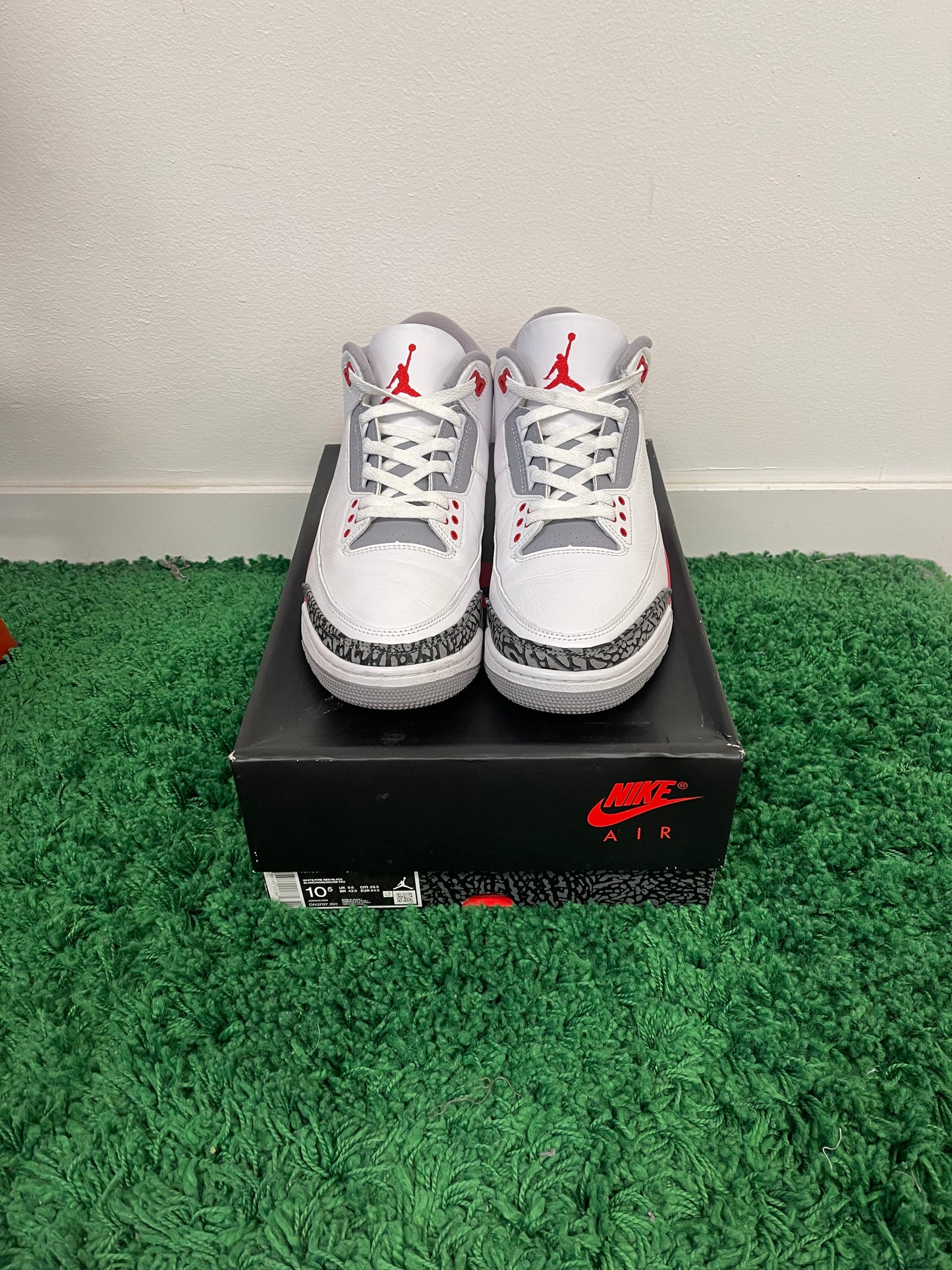 Used Jordan 3 Retro Fire Red (Men’s)