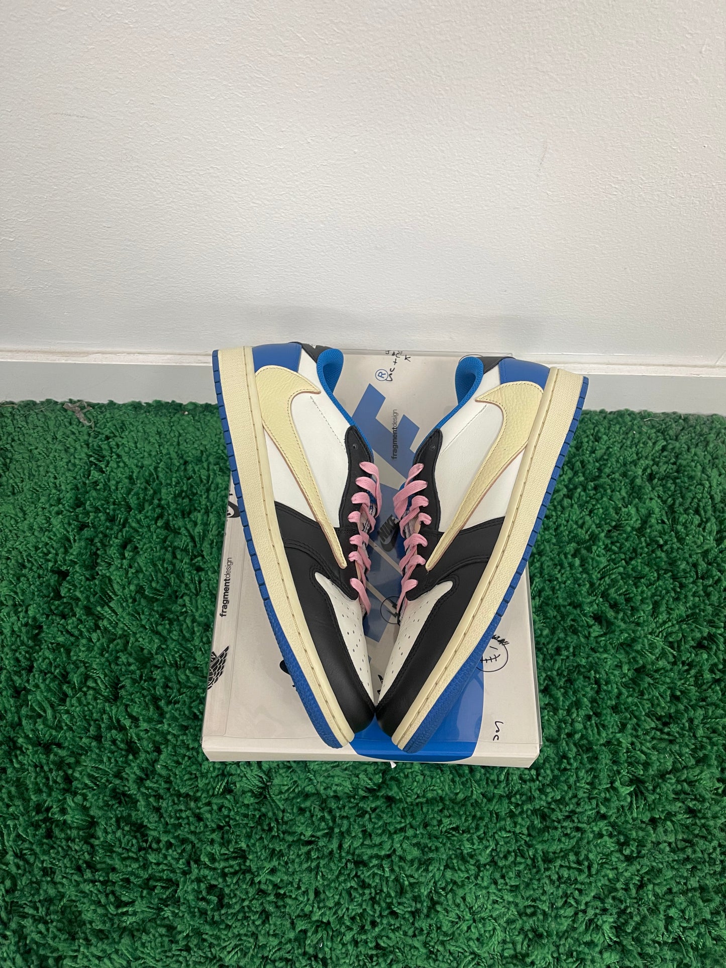 Used Jordan 1 Retro Low OG SP Fragment x Travis Scott (Men’s)