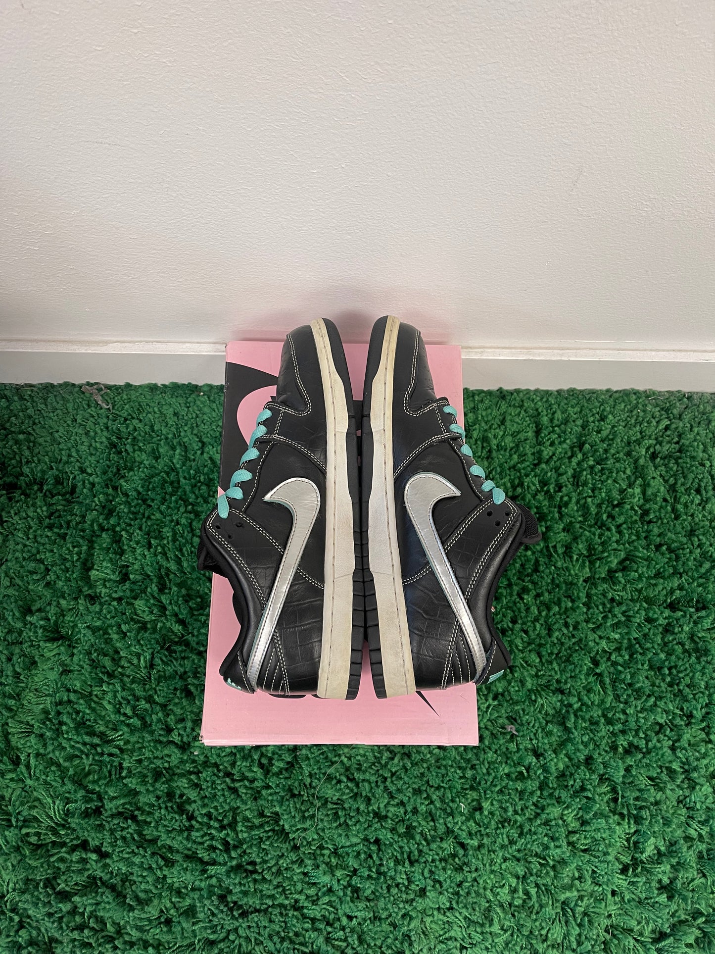 Used Nike SB Dunk Low Diamond Supply Co. Black Diamond (Men’s)