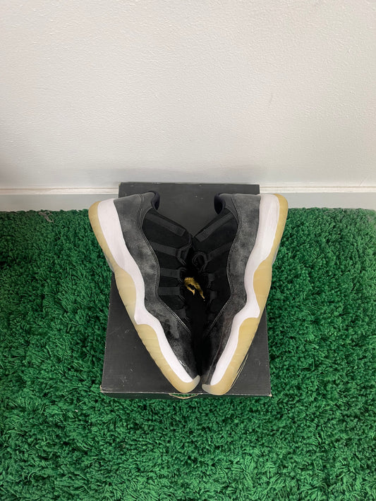 Used Jordan 11 Retro Low Barons (Men’s)