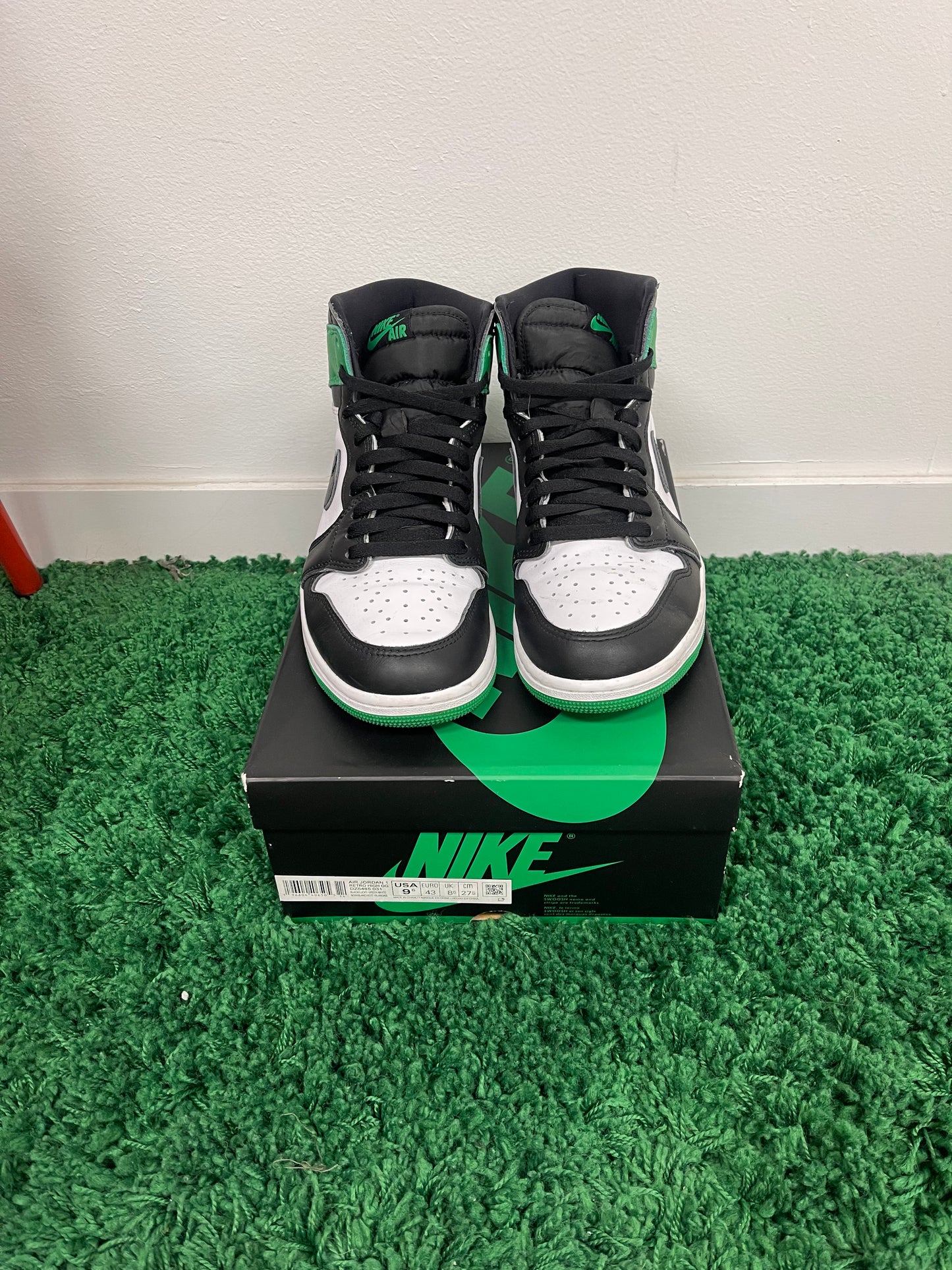 Used Jordan 1 Retro High OG Lucky Green (Men’s)