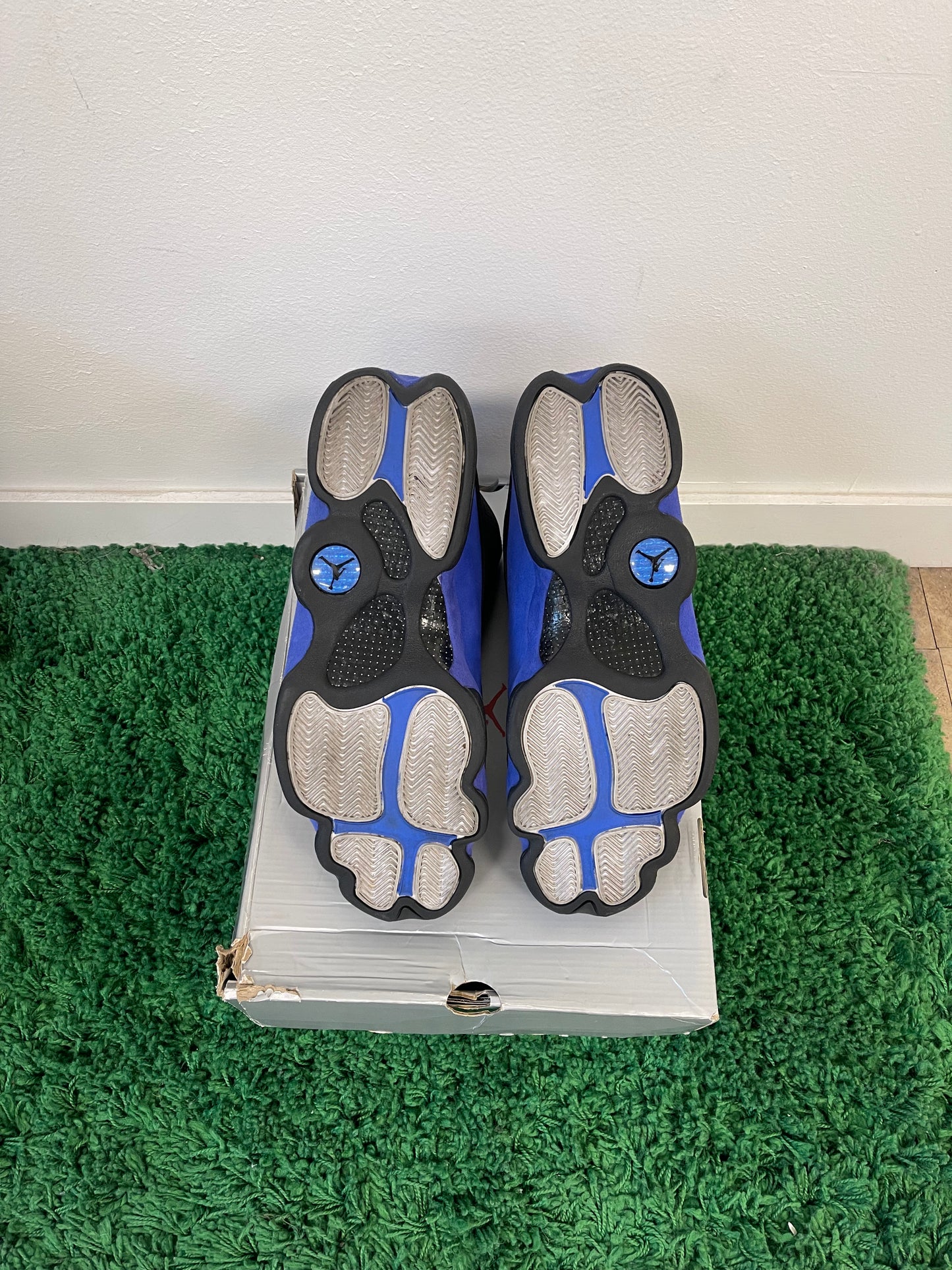 Used Jordan 13 Retro Black Hyper Royal (Men’s)