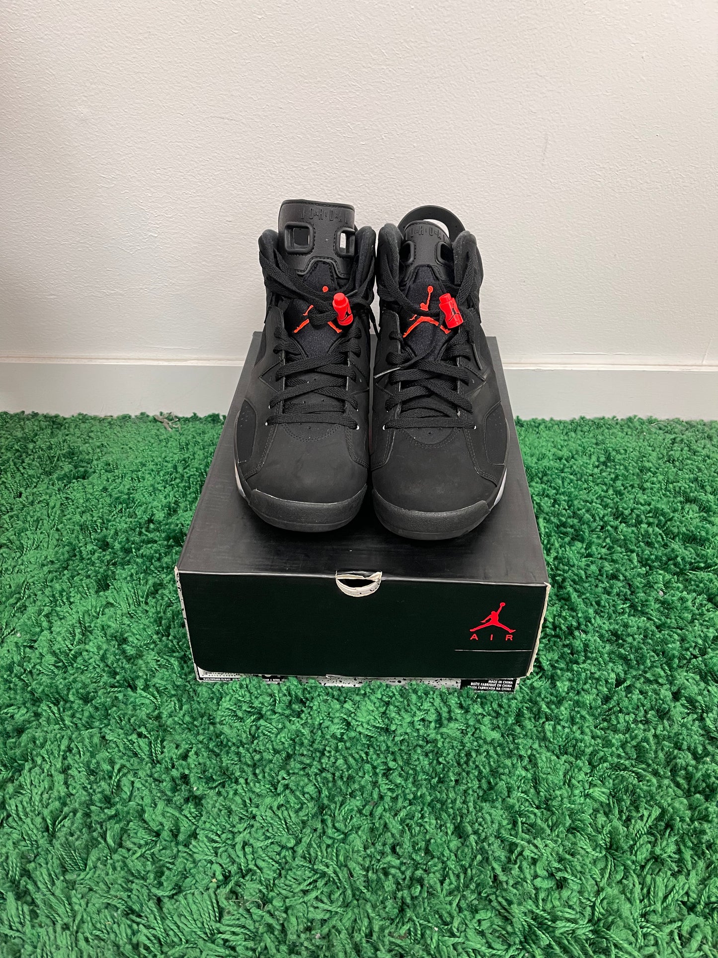 Used Jordan 6 Retro Infrared Black 2014 (Men’s)