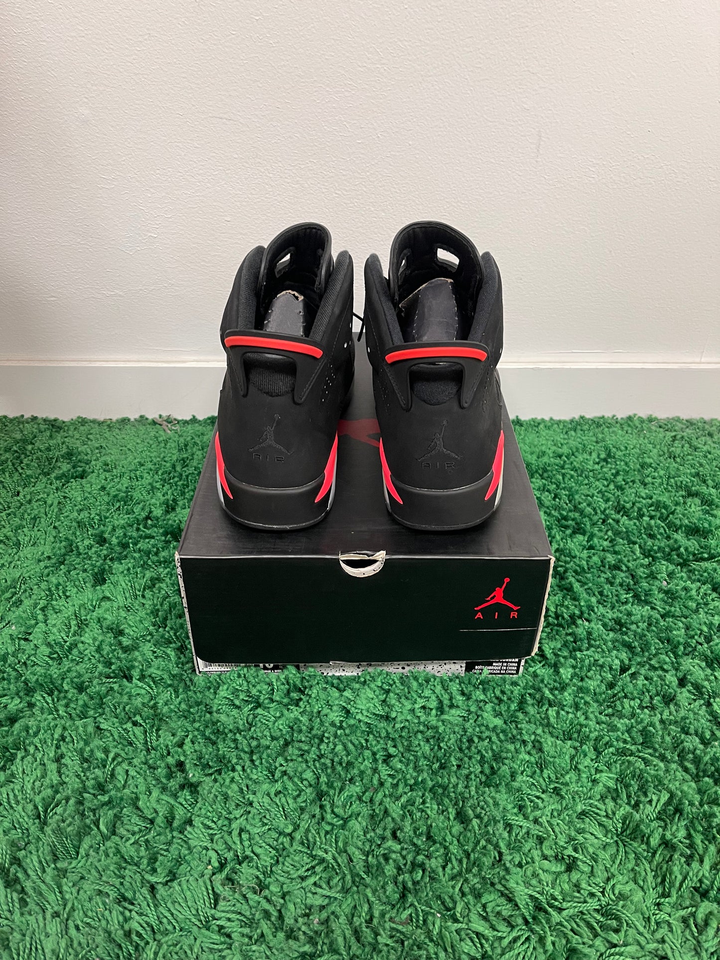 Used Jordan 6 Retro Infrared Black 2014 (Men’s)