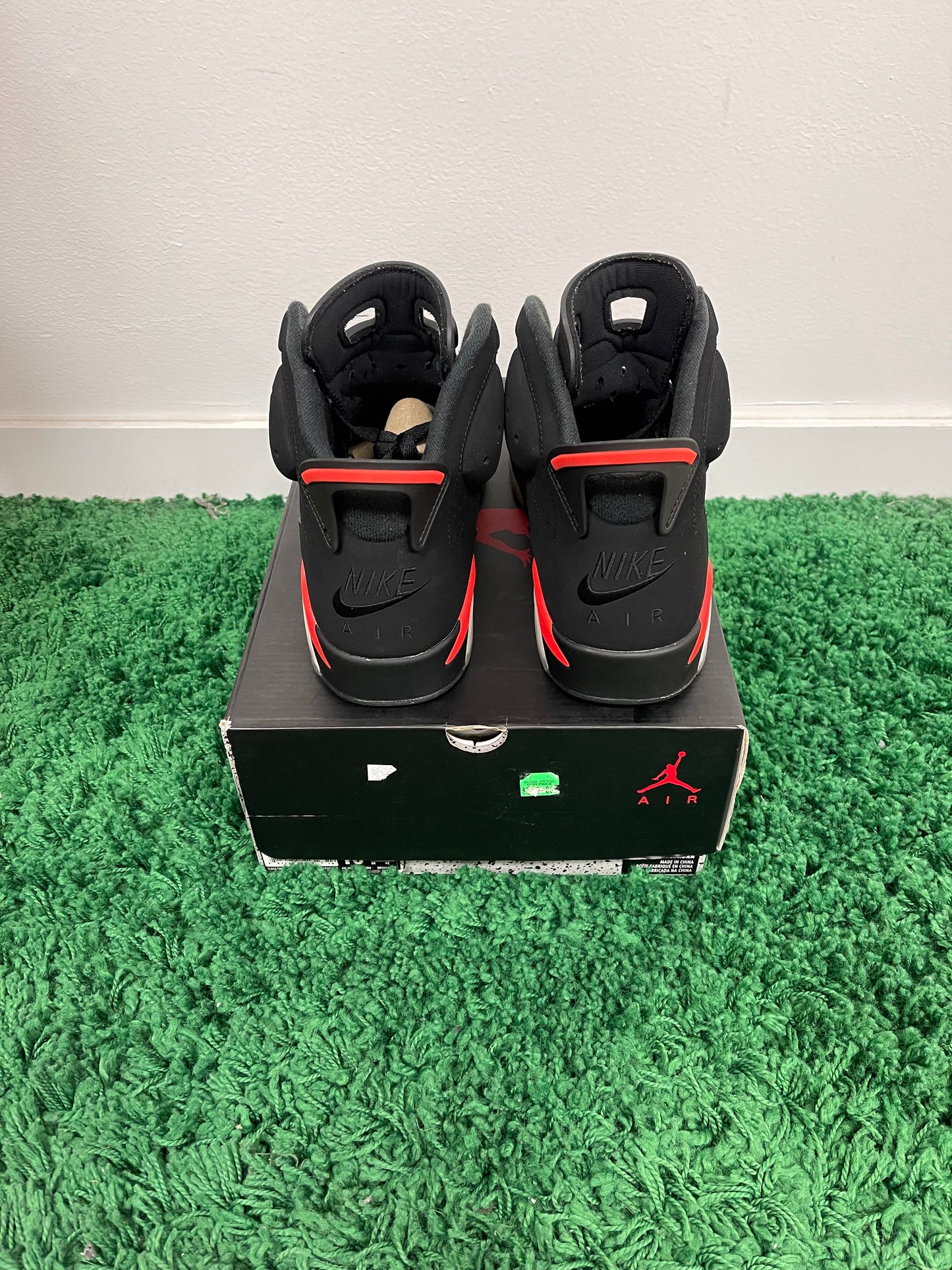 Used Jordan 6 Retro Black Infrared 2019 (Men’s)