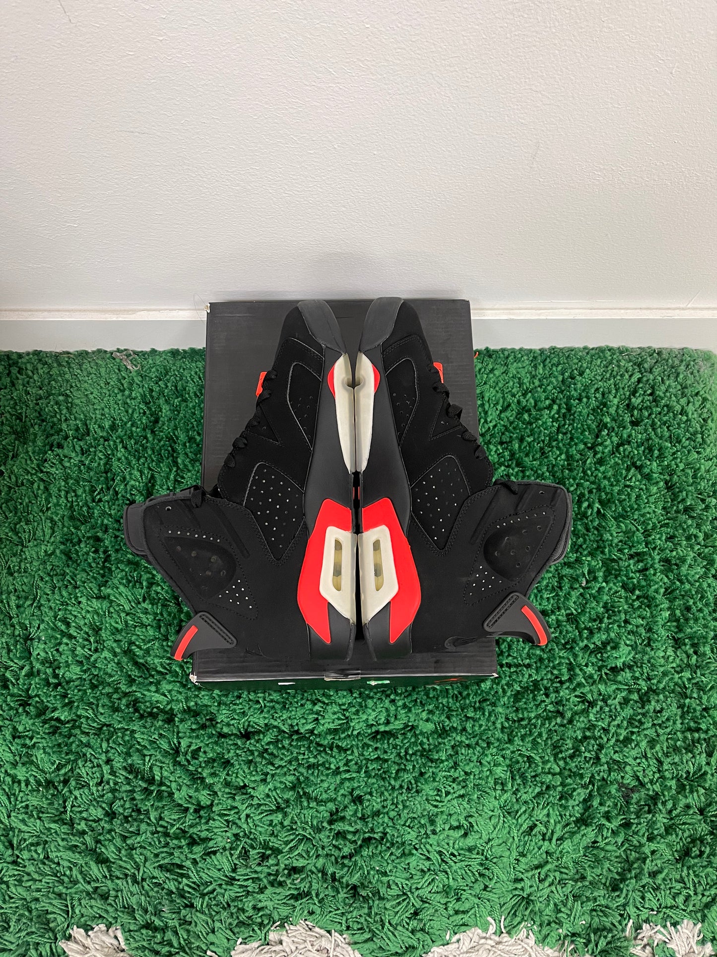 Used Jordan 6 Retro Black Infrared 2019 (Men’s)