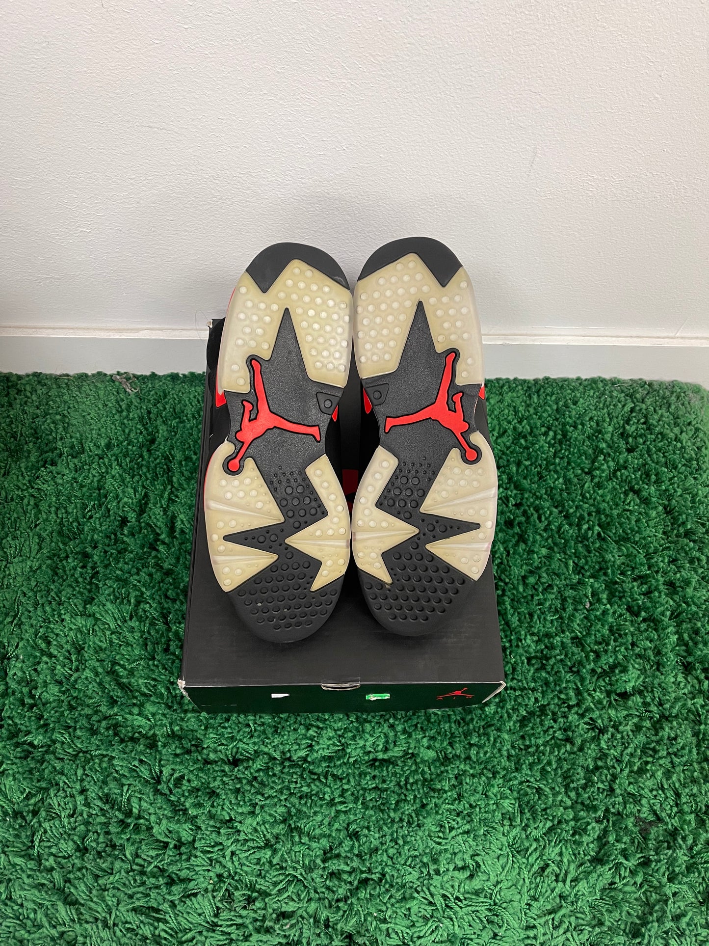 Used Jordan 6 Retro Black Infrared 2019 (Men’s)